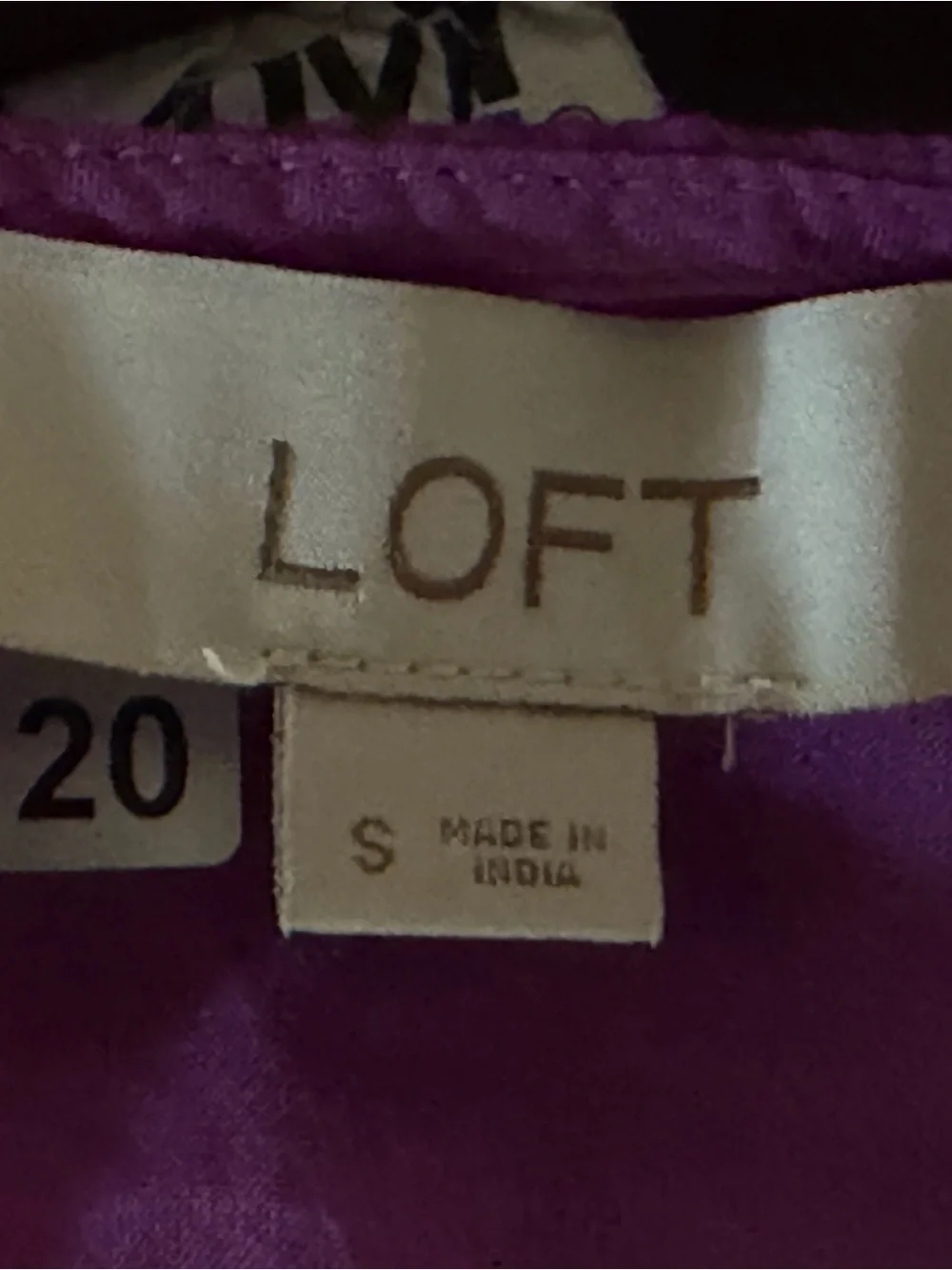 LOFT Purple Floral Keyhole Puff Sleeve Blouse Women’s Small